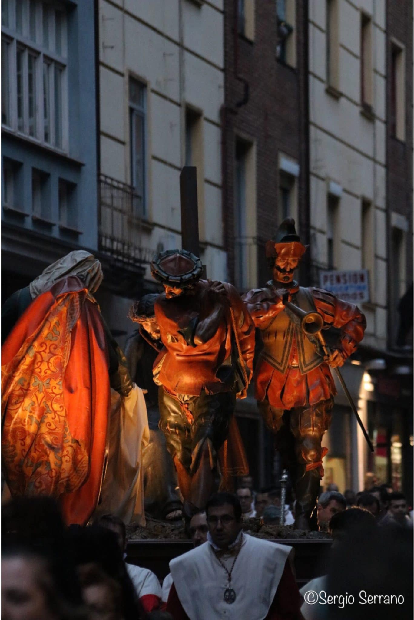 Semana Santa en Valladolid - Procesión del Santísimo rosario del dolor
