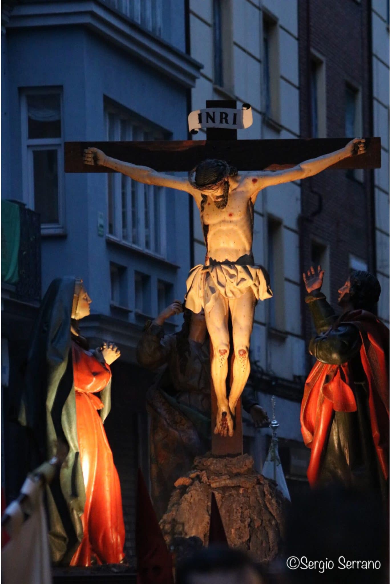 Semana Santa en Valladolid - Procesión del Santísimo rosario del dolor